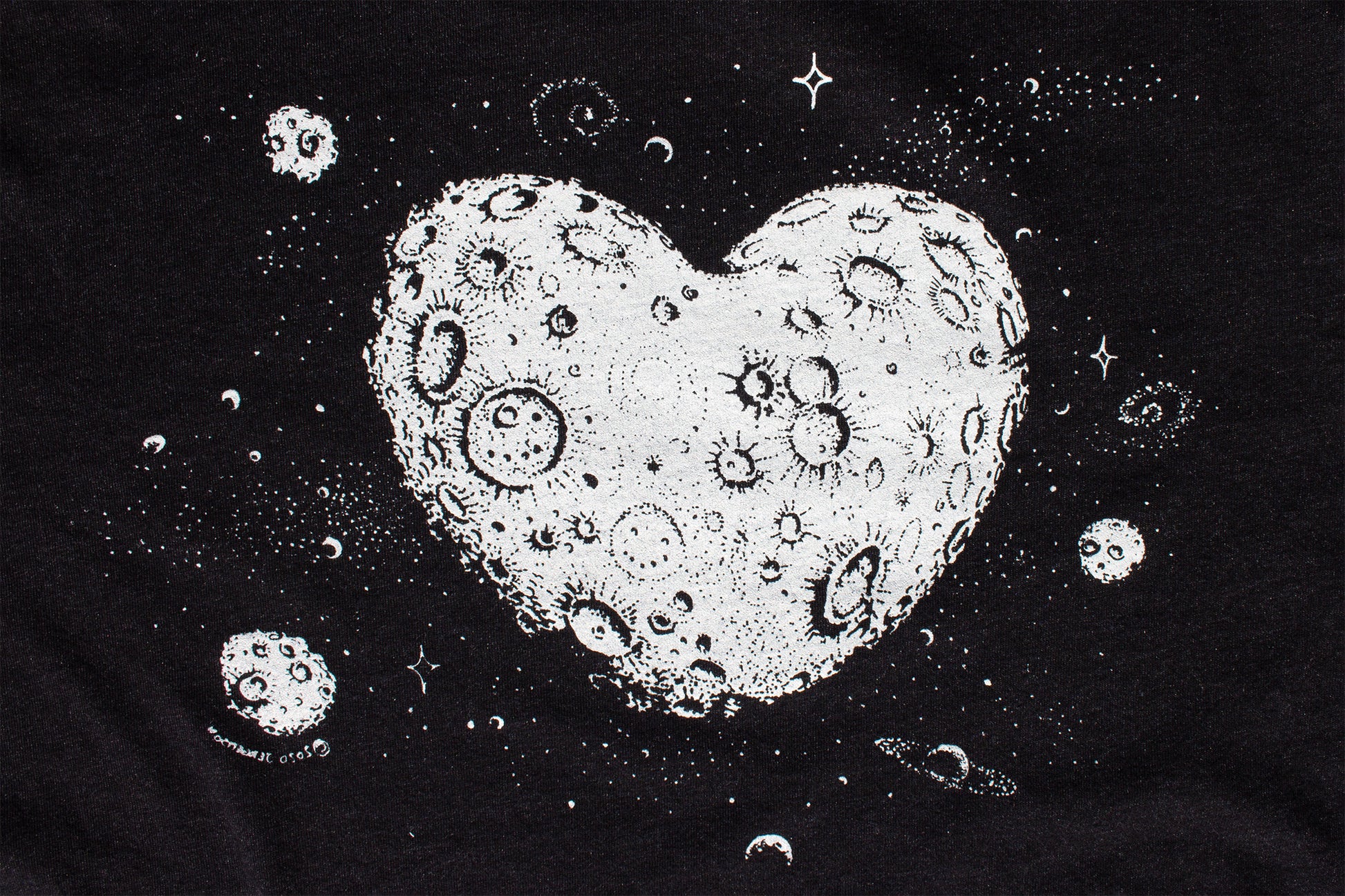Heart Tee Back up close
